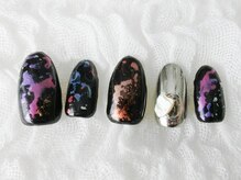 ネイリシャス(NAILICIOUS)/辛口ダークメタリックネイル