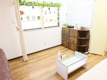 ロシェル(Rochell)/２階に上がります。