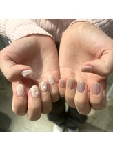 フリル(Frill)/ちぐはぐネイル