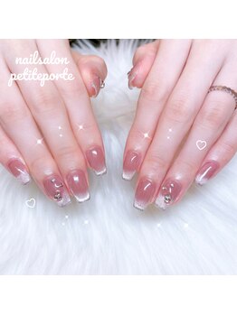 プティポルト(petite porte)/上品ピンクベージュマグネイル
