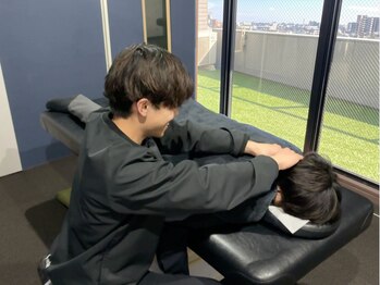 ヴレ 久留米店(Vraie)の写真/どこに行っても改善しない首肩こりに○　結果主義の整体でデスクワークで凝り固まった体と姿勢を根本から