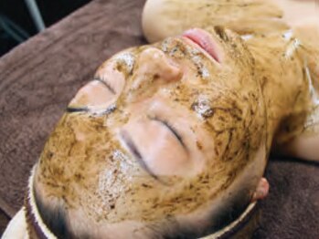 ドライヘッドスパアンドリラクゼーション ノラン(Nolan)/人気のハーブピーリング