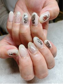 蝶々ネイル