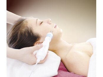 ラ トゥール(La tour)/幹細胞/プラズマフェイシャル