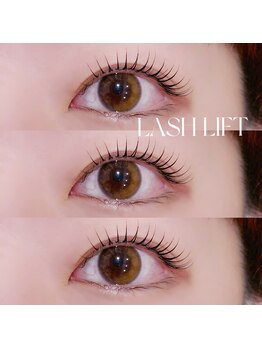 リゴレット(RIGOLETTO)/まつ毛パーマ