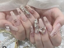 ジュリネイルスタジオ(Julli Nail Studio)/キラキラ、付け放題