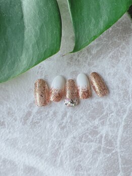 ミテソロ(mi tesoro)/2024年7月定額ネイル 6600