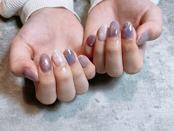 クロトネイル(clotho nail)の写真/ナチュラルだけどオシャレな定額デザインコースは初めての方にも人気♪丁寧なケア込みで仕上がり＆持ちも◎