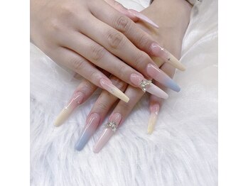 クイーンネイル 新宿(Queen nail)/ロングチップ長さ出し　デザイン