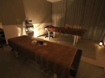 自律神経/痩身/筋膜リリース/リンパマッサージ《WINBACK ウィンバック》Yスタジオ平野/店内ベッド [リンパマッサージ]