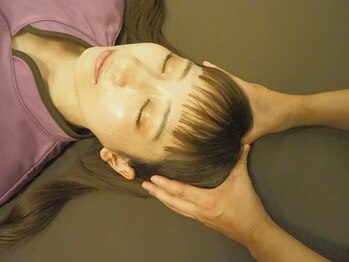 整えーる 練馬店/【11】仰向けの施術