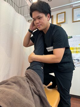 西千葉ありがとう整骨院/パーソナルストレッチ施術風景