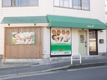 サロン エム(Salon M)/外観