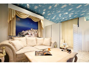 フェイスビューティ(Face beauty)/◆天井は一面青空◆