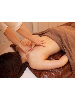 首・肩のつらさを改善したい