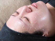 トータルビューティ リライフ(Total beauty Relife)/サロンケアで老化角質をオフ