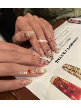 ティラ(Tira)/持ち込みやり放題デザイン