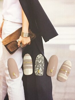 お気軽ビューティエーヴィヒ(Ewig)/11月キャンペーンネイル☆