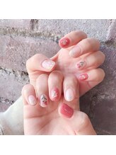 アティックネイルアトリエ(attic nail atelier)/手描きフラワー★