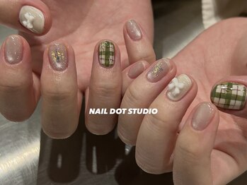 ネイルドットスタジオ 堺筋本町(NAIL DOT STUDIO)/チェックネイル
