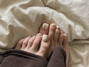 シュエットネイル(chouette nail)の写真/これからサンダルの時期に向けてfoot nail♪