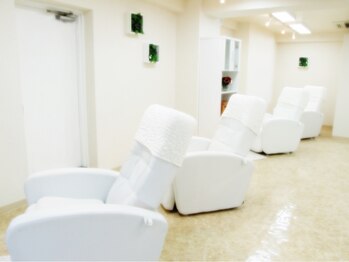 ロイヤルアイラッシュ(ROYAL eyelash)/施術ベッド