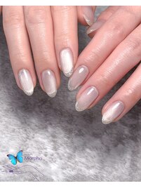 上品なマグネットネイル