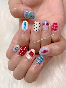 ブルーバードネイル(Blue bird nail)/手書きネイル