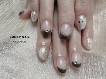 ラッキーネイル(LUCKY NAIL)/