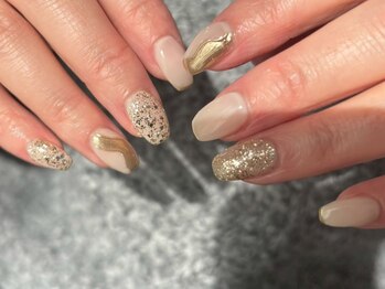 リリー ホリエネイル(LYLY HORIE nail)の写真/【四ツ橋駅徒歩4分◎】高技術とハイセンスのデザインをご提供♪何度でも見たくなる極上の美しい指先に☆