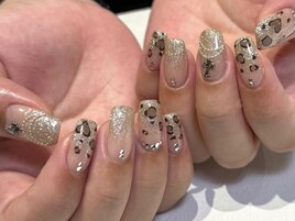 レオパード柄キラキラネイル