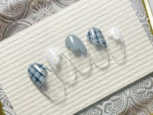 エストリブレ(estLivre)/もこもこチェックネイル