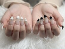 ジュリネイルスタジオ(Julli Nail Studio)/フレンチ、可愛い、キラキラ