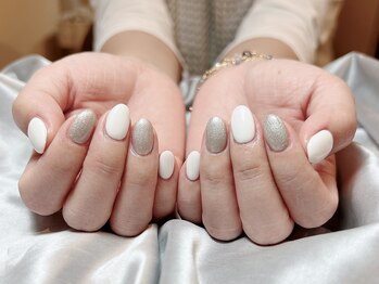 ドリーネイル(DOLLY NAIL)