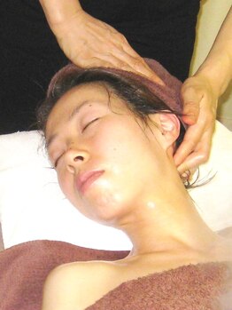 はんなり あすかの写真/フェイシャル♪肩こり・首こりの方、お顔のむくみも気になりませんか？お顔の筋肉も意外と凝ってたりします
