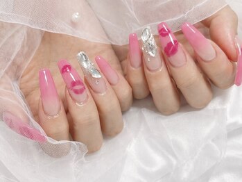 ジュティア ネイル バイ リブレイズ 京都市役所前(JuTia Nail by Live raise)/グラデーションネイル