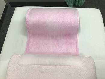 一心整体院/うつ伏せの顔元に不織布