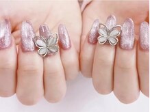 ネイルサロン ドレス(Nail Salon Dress)/【山川】マグネット×蝶々