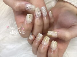 ホワイトニュアンスネイル