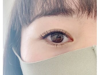 フィズ アイ ビューティ 豊川八幡店(fiz eye beauty)/フラットマットラッシュ