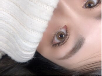 フォリア(Foria)/◎理想の目元に◎