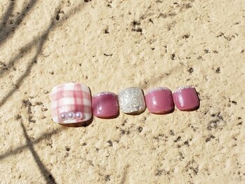 ネイルアンドアイラッシュサロンR/フット定額