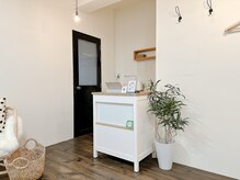 ダブル(W.)/受付カウンター／トイレドア