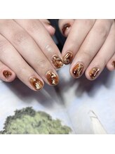 プリュネ(Prune)/ブラウン/インク/秋ネイル