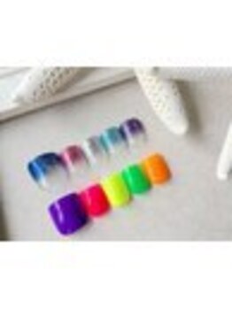 アネラ アイラッシュアンドネイル 六本木店(Anela Eyelash&nail)の写真/《六本木駅30秒/21時まで営業》お爪の長さ調整からネイルまで!ケアだけ、ポリッシュ施術も対応可能!