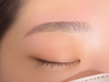 パレスの写真/自眉を活かした施術で左右差を整える♪今どきのナチュラル眉からキリっとした眉まで♪