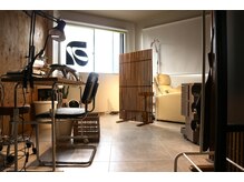 アーチ(arch)))/サロンの雰囲気