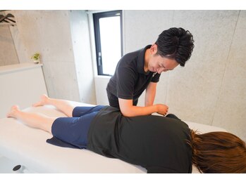 青山筋膜整体 理学BODY 奈良王寺店の写真/《痛みを感じたらごまかせない「腰の痛み」に》筋肉/骨/姿勢を分析し、原因にアプローチ◎腰痛を根本解消♪