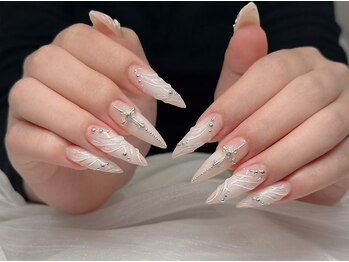 HANA NAILの写真/美フォルム長さ出しですらっと美しい指先に★派手すぎない自然なフォルム補正で、誰よりも上品な手元へ♪