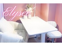 エリゼ(Elysee)の雰囲気（半個室のゆったりとした席で(新宿長さ出し/新宿ネイル)）